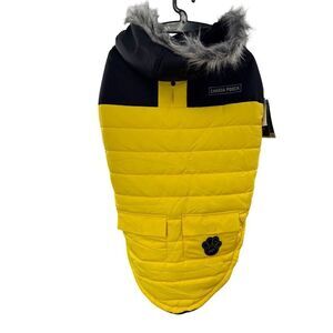 Canada Pooch True North Parka Size 26 Yellow Black Faux Fur Dog Coat Jacket